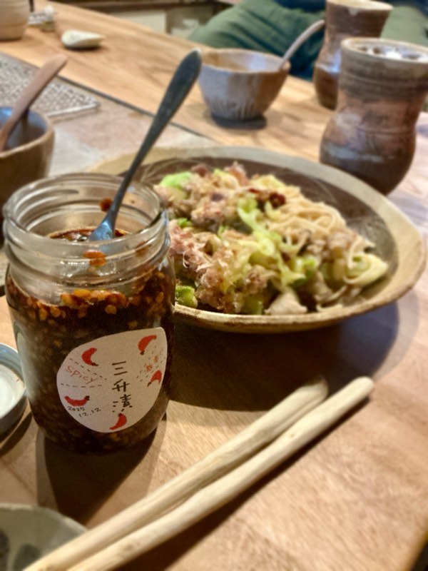 ビビってチョビチョビのせる